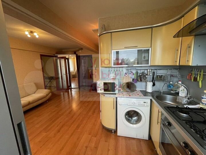 2-к. квартира, 42 м², 6/9 эт.