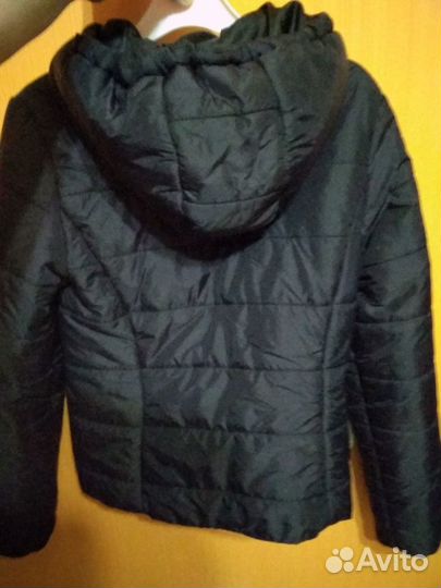 Куртка женская демисезонная (размер xs)