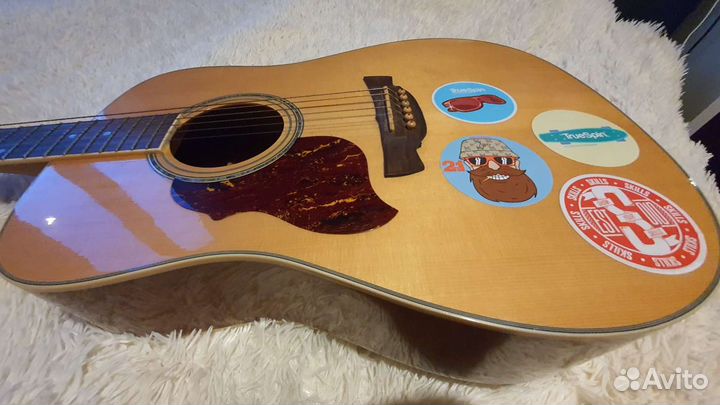 Леворукая акустическая гитара Crafter