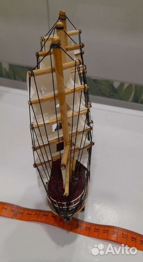 Кораблик коллекционный