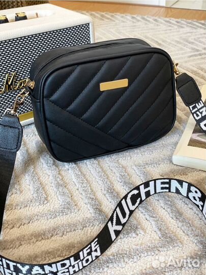 Сумка женская маленькая через плечо