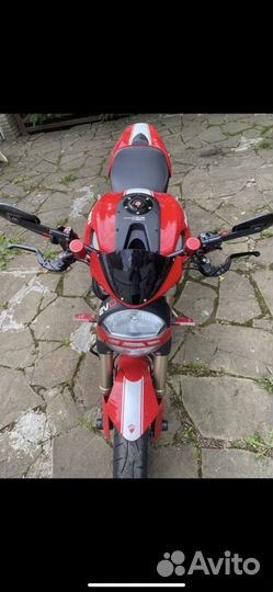 Ducati Monster 1100EVO