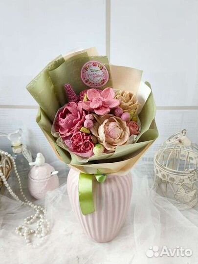 Букеты и цветы из зефира и шоколада в школу