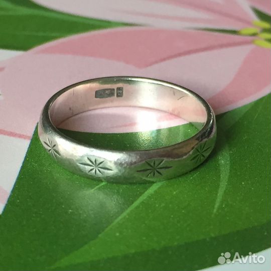 Серебряное кольцо 925 пробы