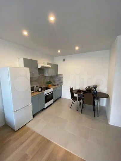 2-к. квартира, 42 м², 14/28 эт.