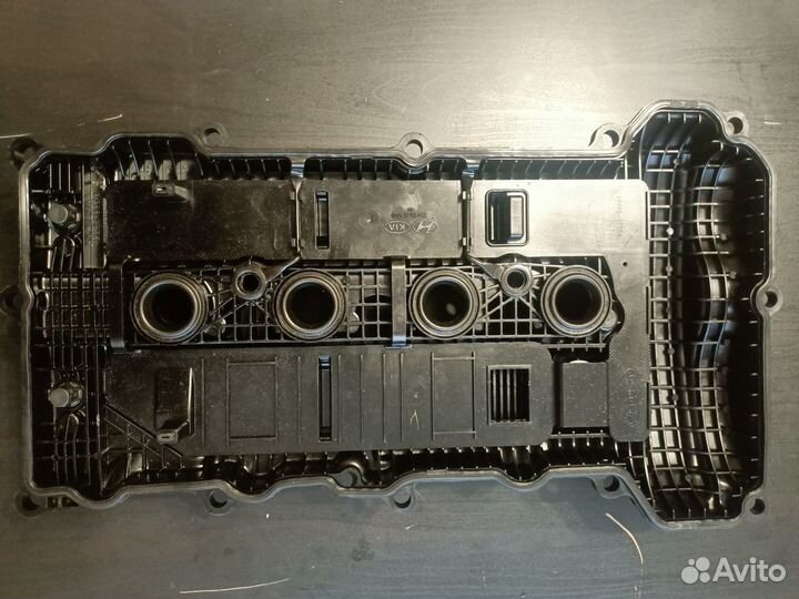 Клапанная крышка G4NA. 224102E000