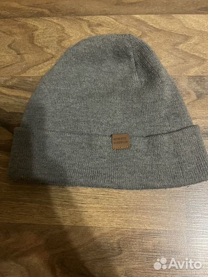 Мужская шапка zolla