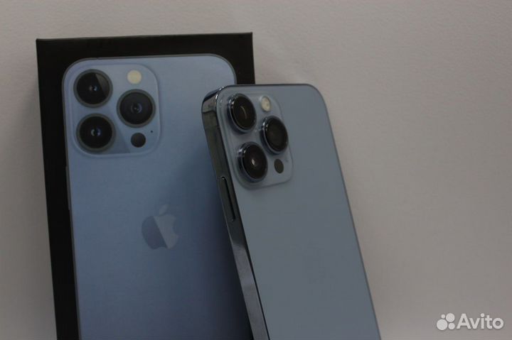 iPhone xr в корпусе 13 pro 128 гб голубой