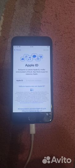 iPhone 8, 64 ГБ