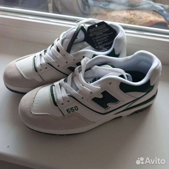 Кроссовки New Balance 550