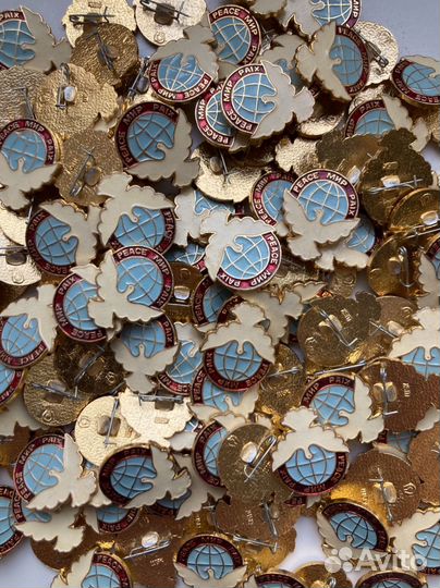 Значки СССР Peace Мир Paix
