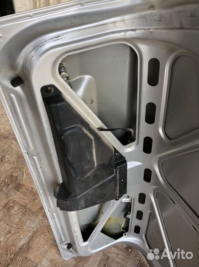 Крышка багажника priora седан