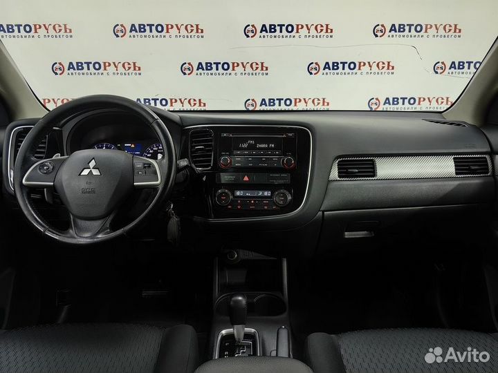 Mitsubishi Outlander 2.4 CVT, 2014, 235 310 км