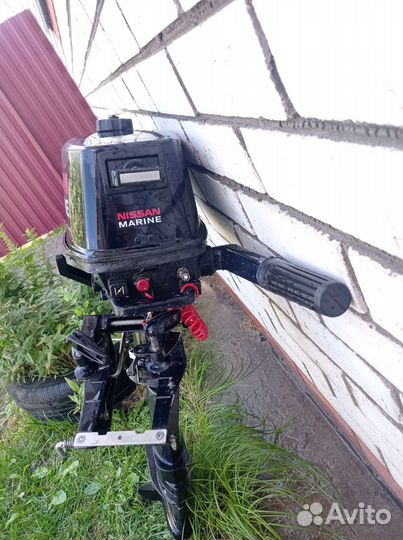 Лодочный мотор Nissan Marine