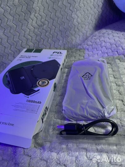 Повербанк Hoco j76 с беспроводной зарядкой