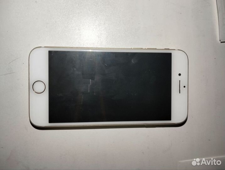 iPhone 7, 32 ГБ