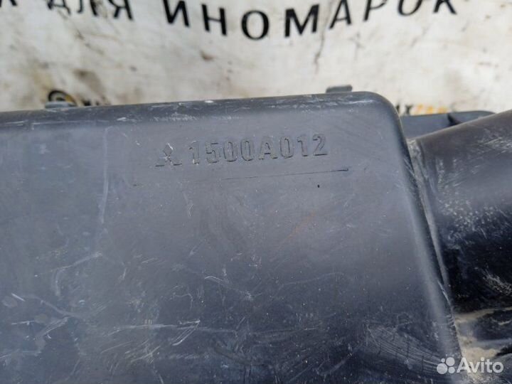 Корпус воздушного фильтра Mitsubishi Lancer б/у