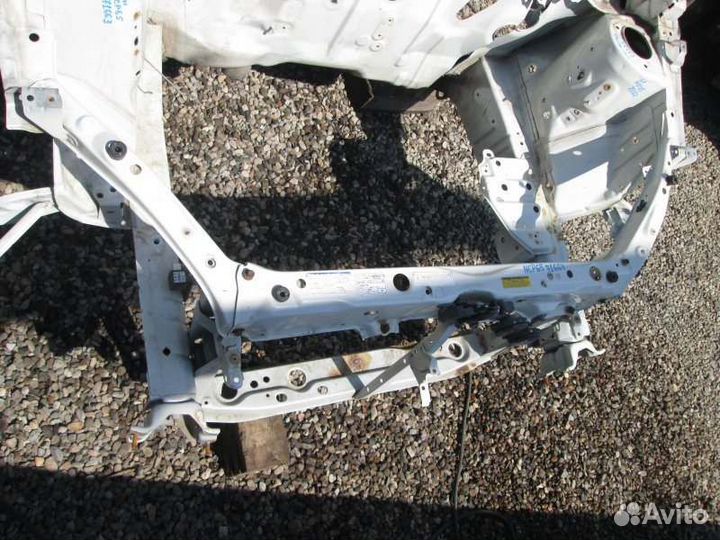 Телевизор Toyota Ist NCP65 1NZ-FE 2004/5