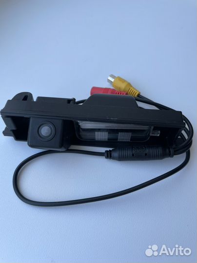 Камера заднего вида Toyota Rav 4 Тойота
