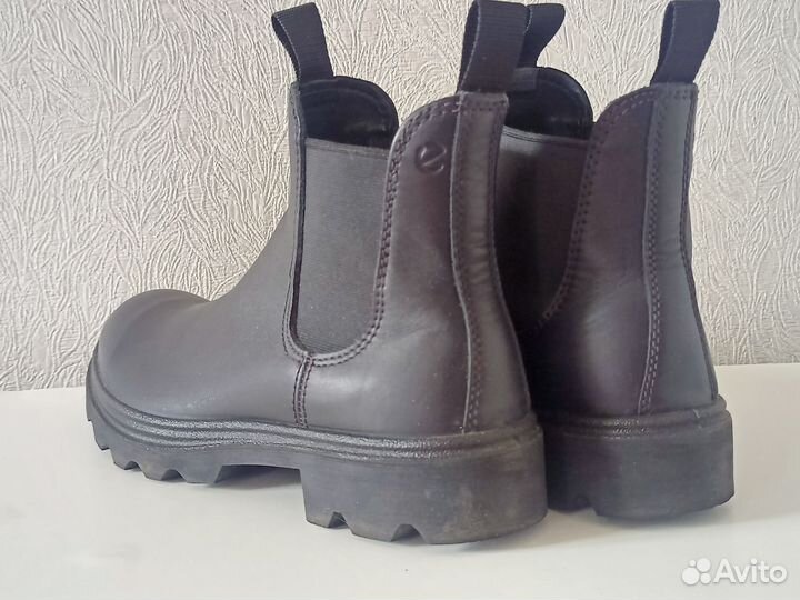 Ботинки челси женские Ессо,40 EU