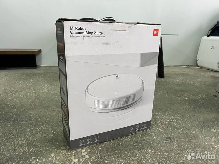 Робот-пылесос Xiaomi Mi Robot Vacuum-Mop 2 Lite EU