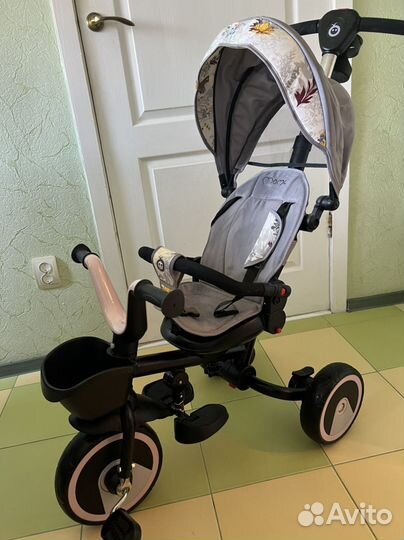 Трехколесный велосипед с родительской ручкой