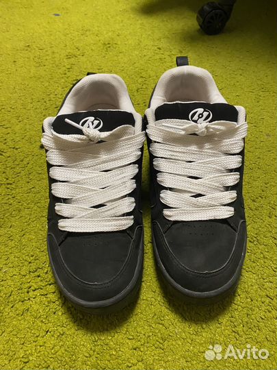 Кроссовки heelys 43(28см)