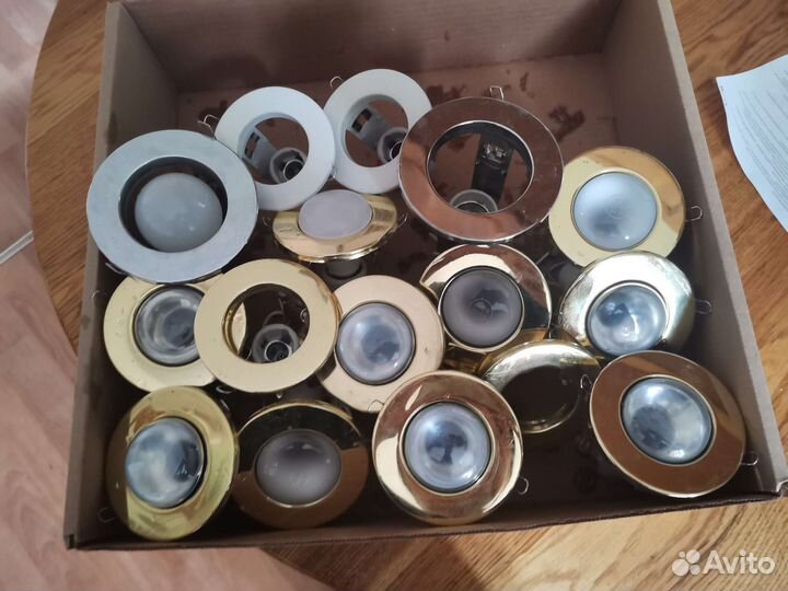 Светильник потолочный встраиваемый круглый бу