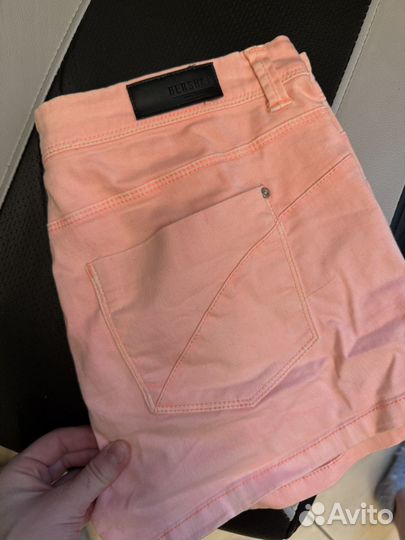 Шорты женские