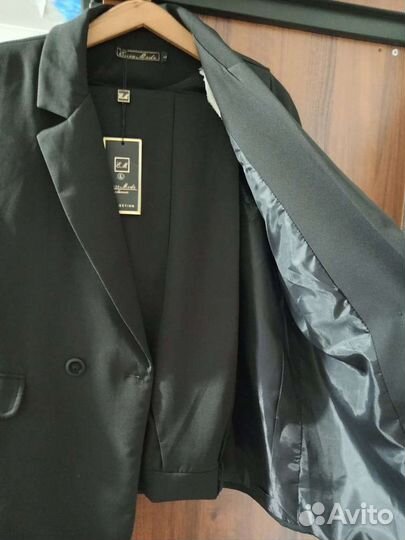 Костюм классический женский брючный