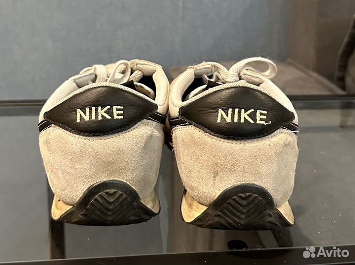 Кроссовки Nike