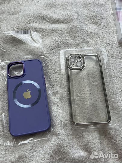 Чехол на iPhone 13