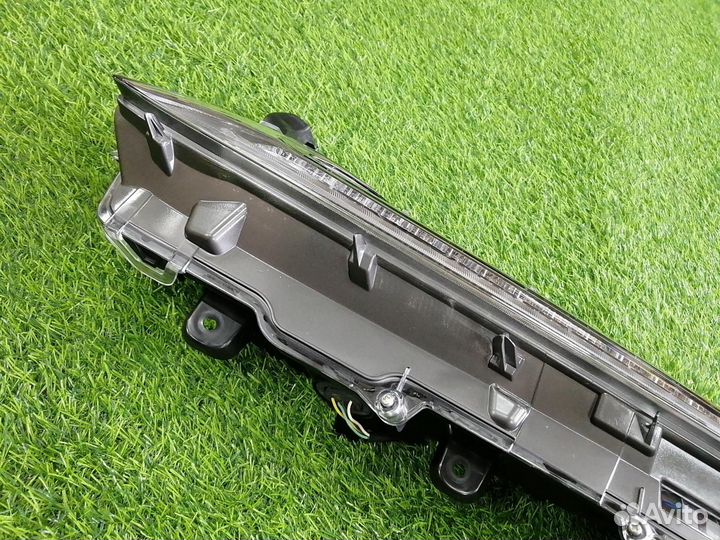 Дневной ходовой огонь левый Lexus Nx200T AGZ15