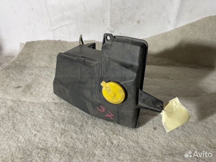 Бачок омывателя Mazda 6 GG L3VE