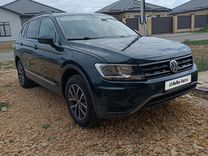 Volkswagen Tiguan Allspace 2.0 AT, 2018, 74 000 км, с пробегом, цена 2 900 000 руб.