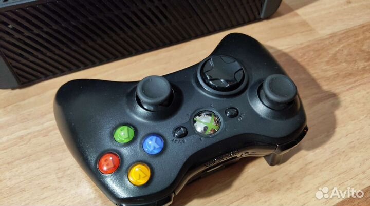 Xbox 360E 250Gb Freeboot