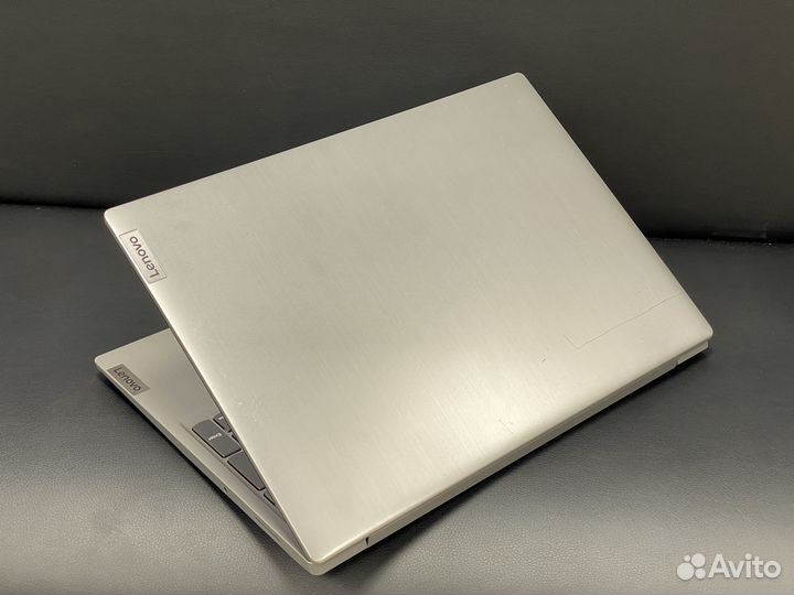 Отличный ноутбук Lenovo IdeaPad