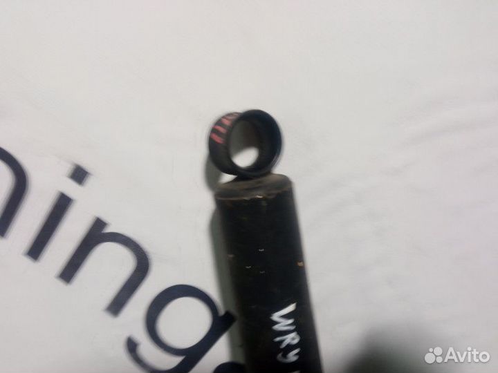 Амортизатор задний Nissan Wingroad WRY11