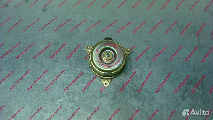 Nissan 21487-5L700 Моторчик вентилятора