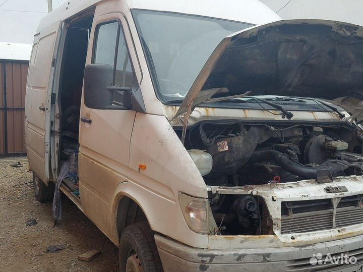 Mercedes sprinter