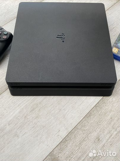 Sony PS4 slim 1tb