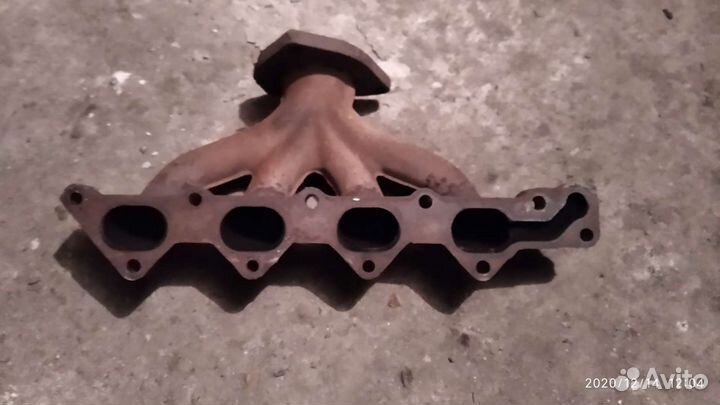 Выпускной коллектор Дэу нексия F16D3