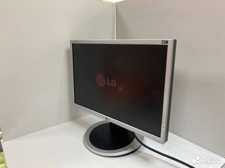 Мониторы LG flatron L194WS-BF