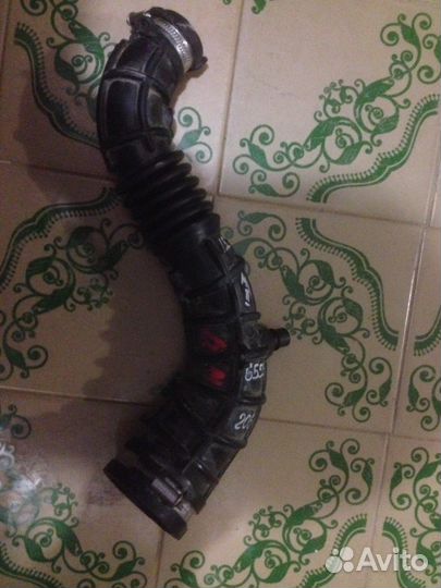 Патрубок воздушный Renault 8200500383