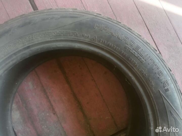 Nokian Tyres Hakkapeliitta R2 215/55 R17