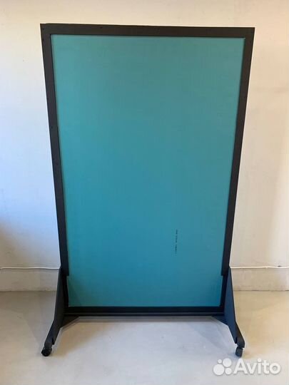 Зеркало напольное в деревянной раме