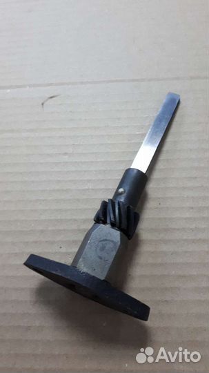 Привод маслонасоса умз 4213, 4216 ориг