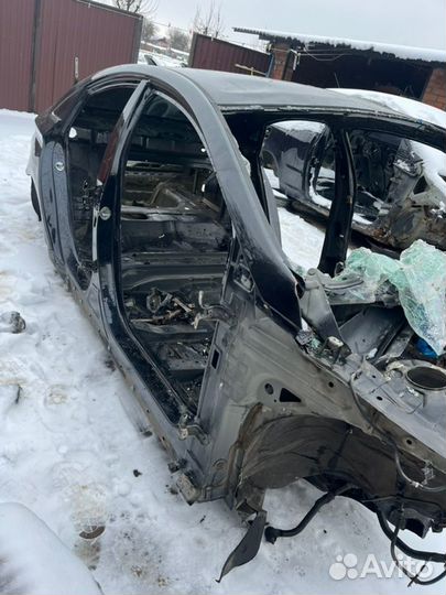 Порог кузова правый Hyundai Sonata седан 2.4 2012