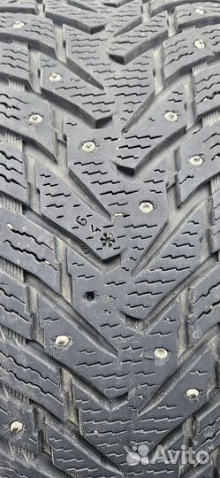 Nokian Tyres Hakkapeliitta 8 SUV 235/60 R18