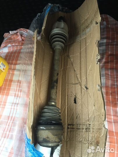 Полуось передняя левая Хонда Пилот бу